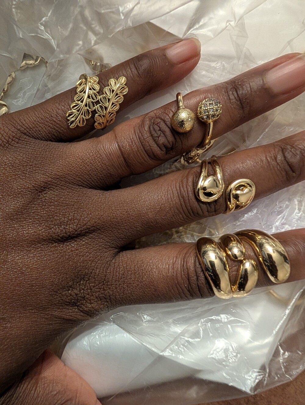 Elegant Gold-Tone Women’s Ring Set
